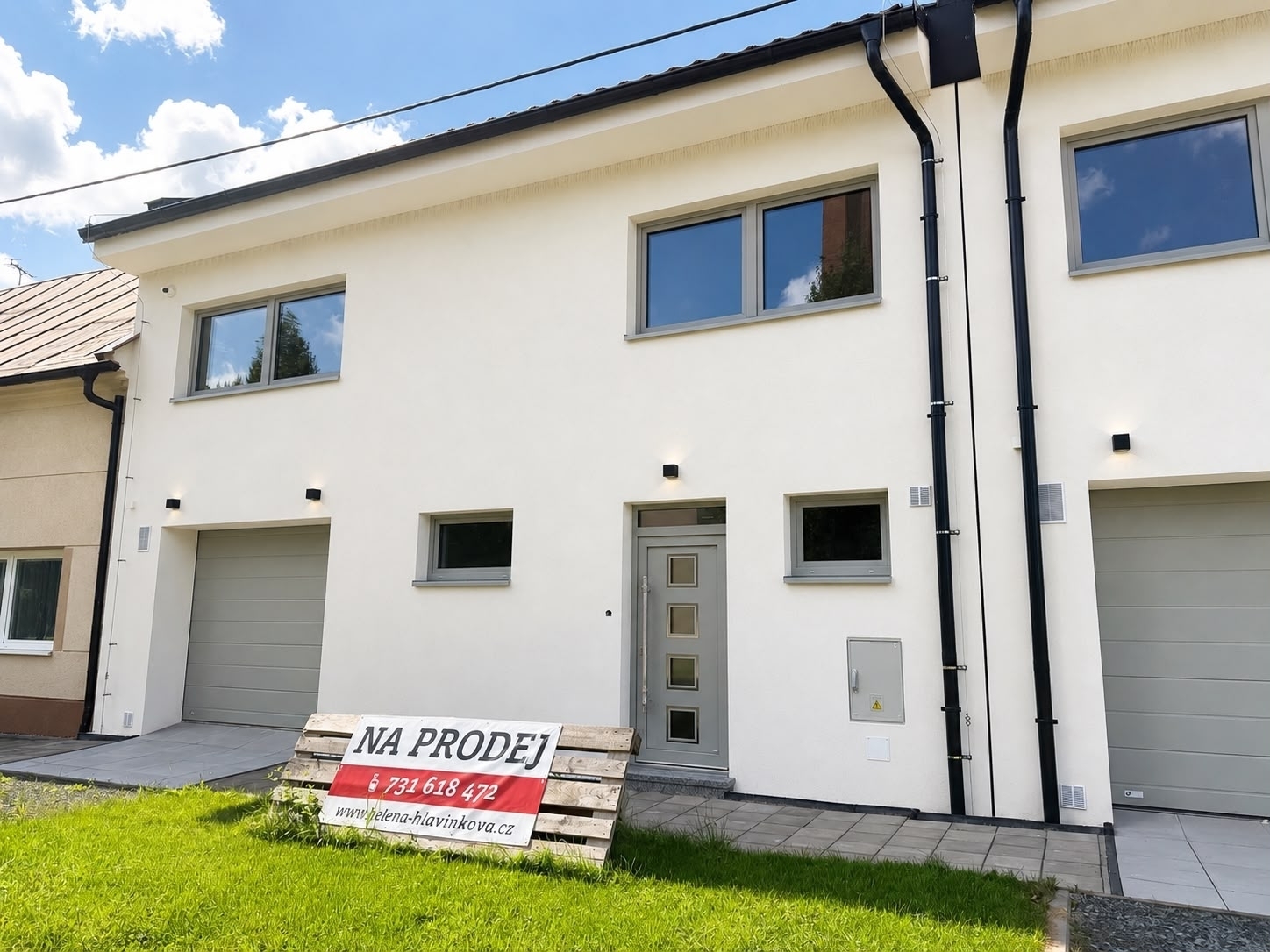 Prodej moderního RD s garáží a zahradou